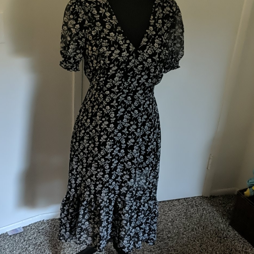 Black and White Floral Dress
